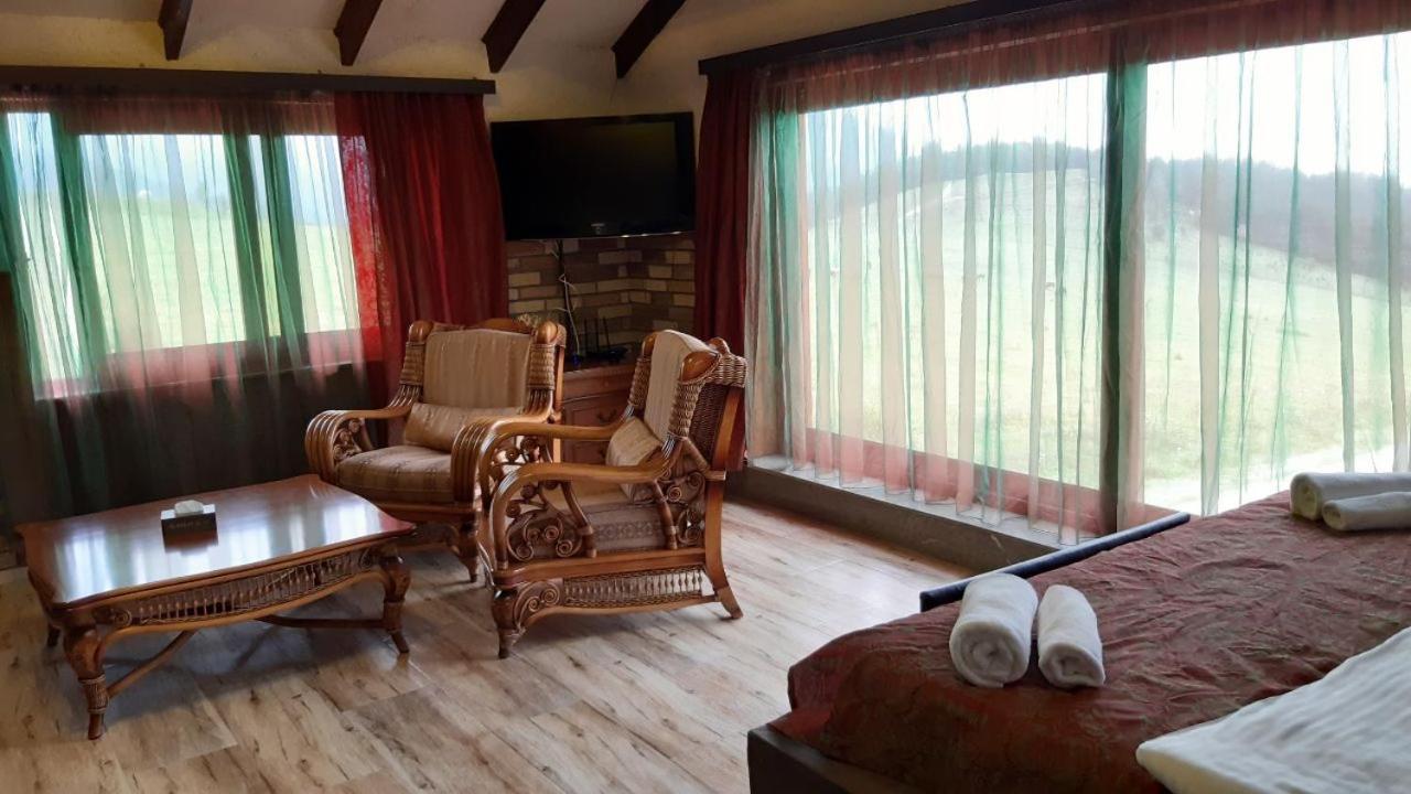 Alpine Castle Hotel Dilijan Εξωτερικό φωτογραφία