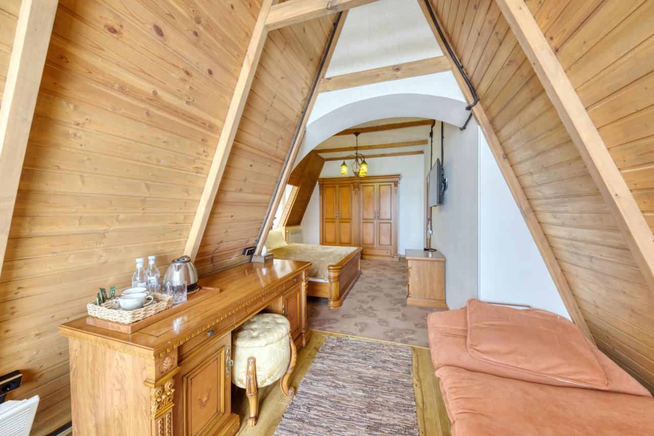 Alpine Castle Hotel Dilijan Εξωτερικό φωτογραφία