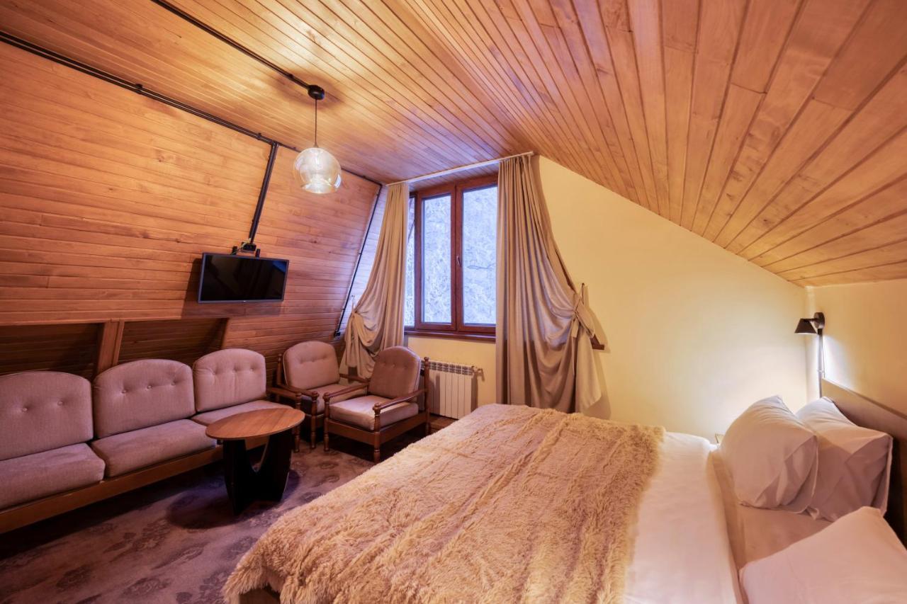 Alpine Castle Hotel Dilijan Εξωτερικό φωτογραφία