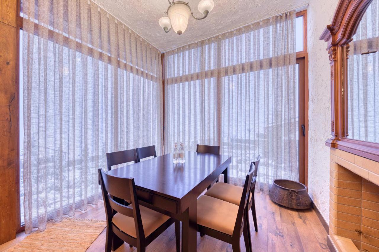 Alpine Castle Hotel Dilijan Εξωτερικό φωτογραφία