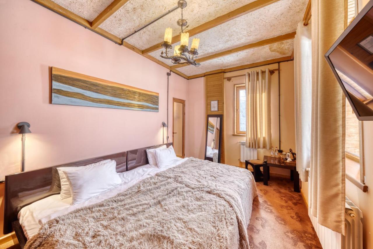 Alpine Castle Hotel Dilijan Εξωτερικό φωτογραφία